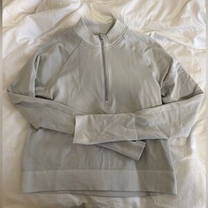 Lululemon rest less pullover